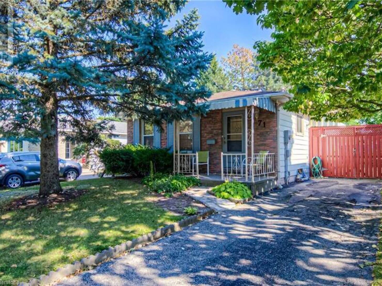 71 KEEWATIN Avenue, Kitchener, Ontario N2B 3M1