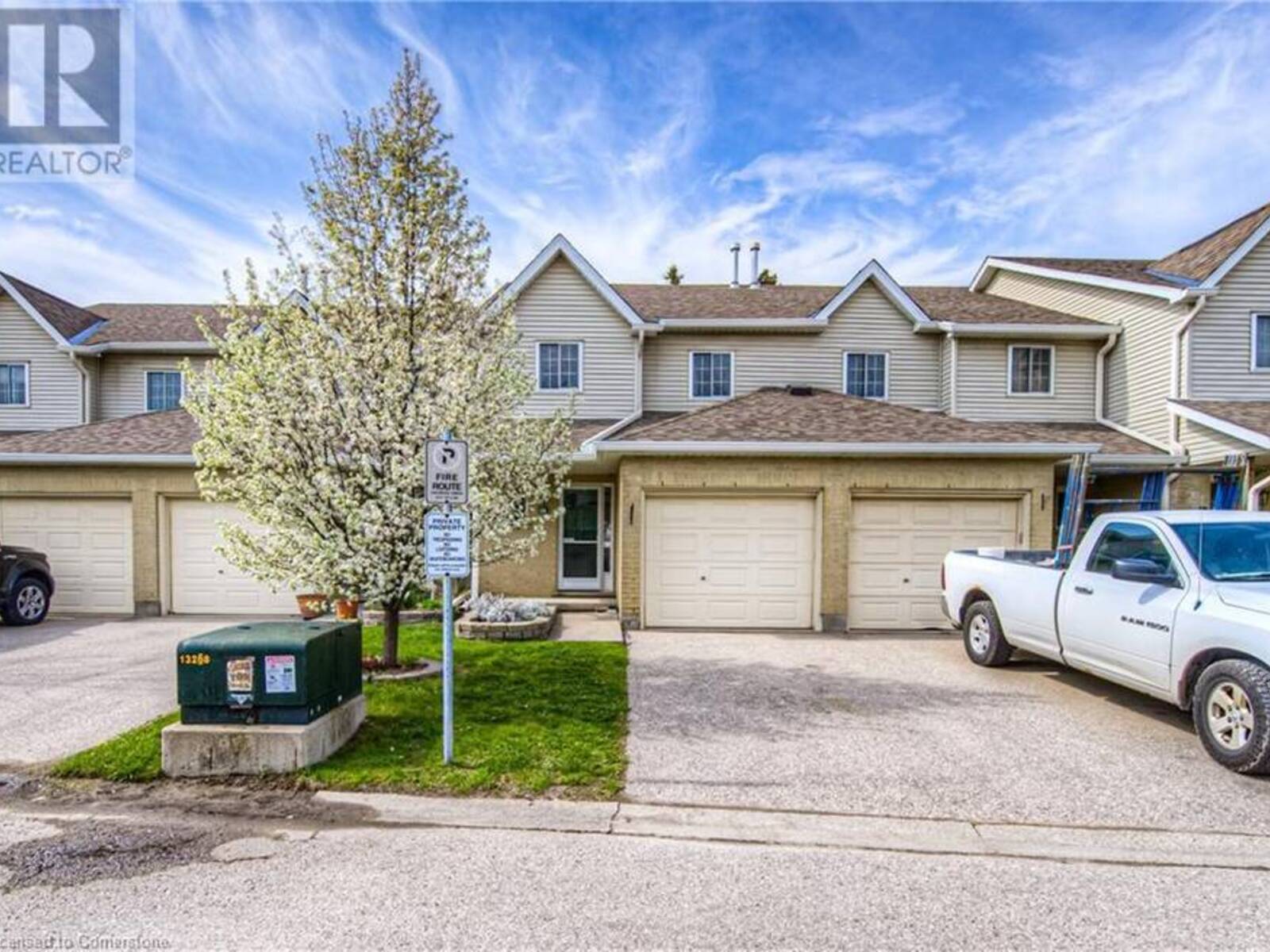 10 HOLBORN Court Unit# 14, Kitchener, Ontario N2A 3Y9