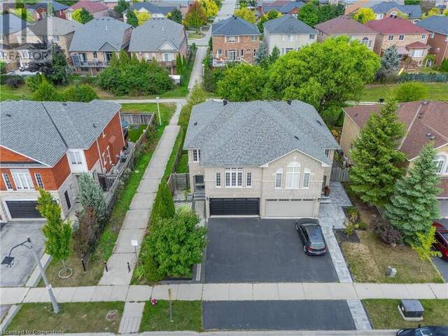 1481 PINECLIFF Road Oakville Ontario, L6M 4A8