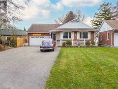 271 BEDFORD Road Kitchener Ontario, N2G 3A7