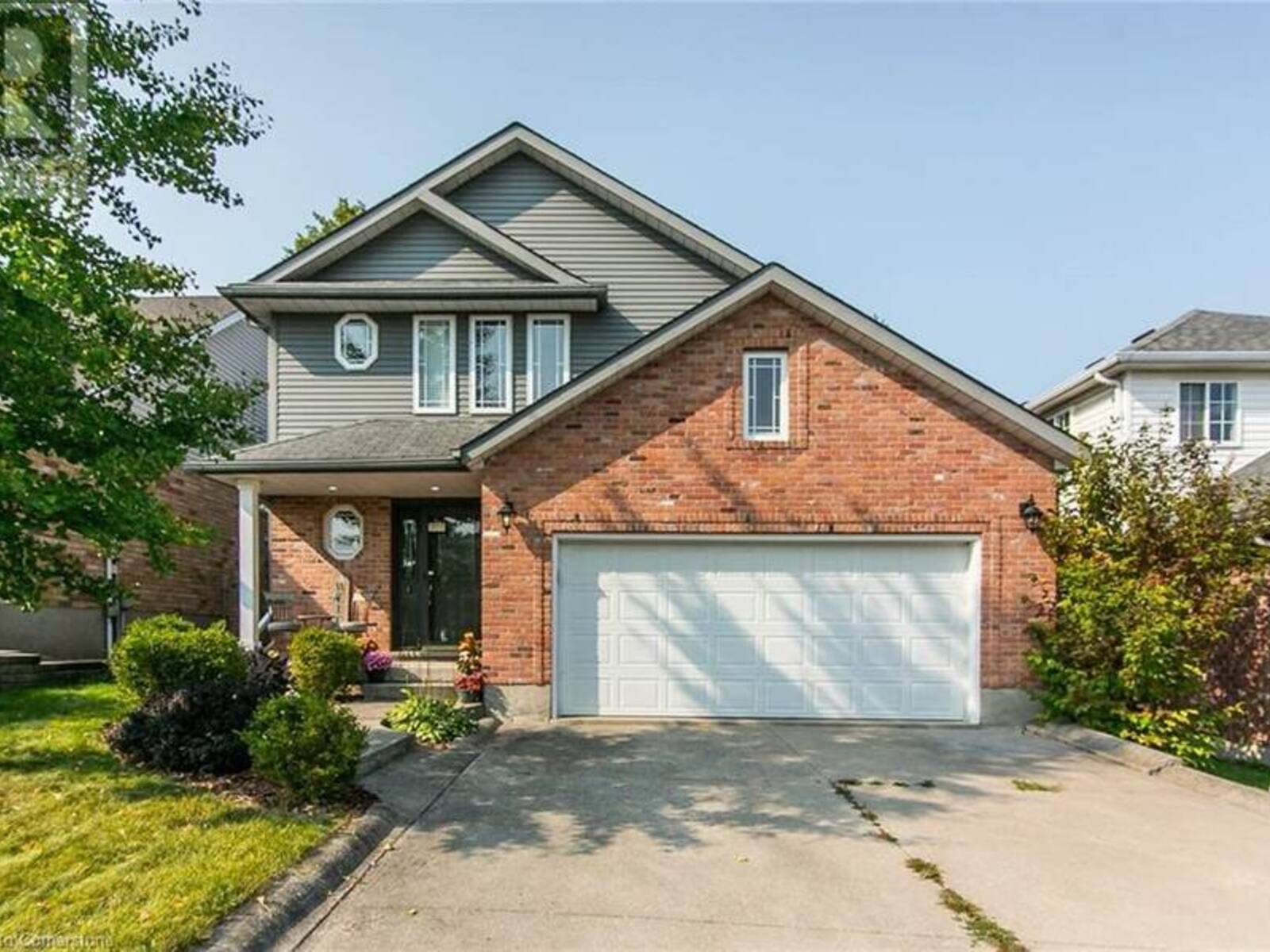 707 BEECHWOOD Drive, Waterloo, Ontario N2T 2M7