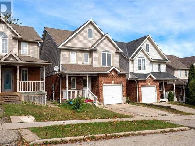 660 WHITE ELM Boulevard Waterloo Ontario, N2V 2M3