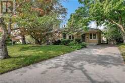 71 MELBOURNE Crescent | Waterloo Ontario | Slide Image Three