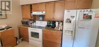 400 ROMEO Street N Unit# 108 | Stratford Ontario | Slide Image Twelve