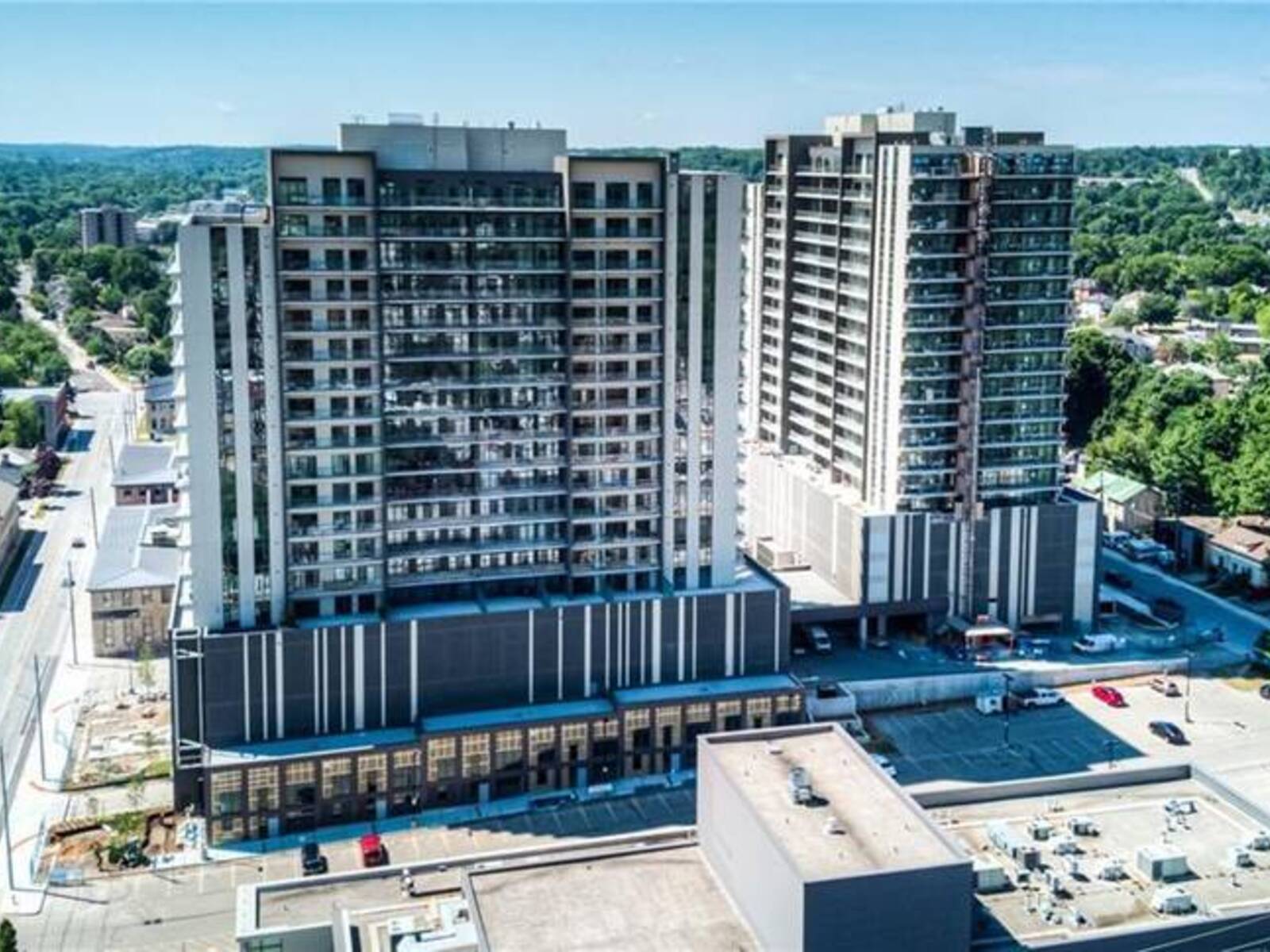 50 S GRAND Avenue S Unit# 1605, Cambridge, Ontario N1S 0C2