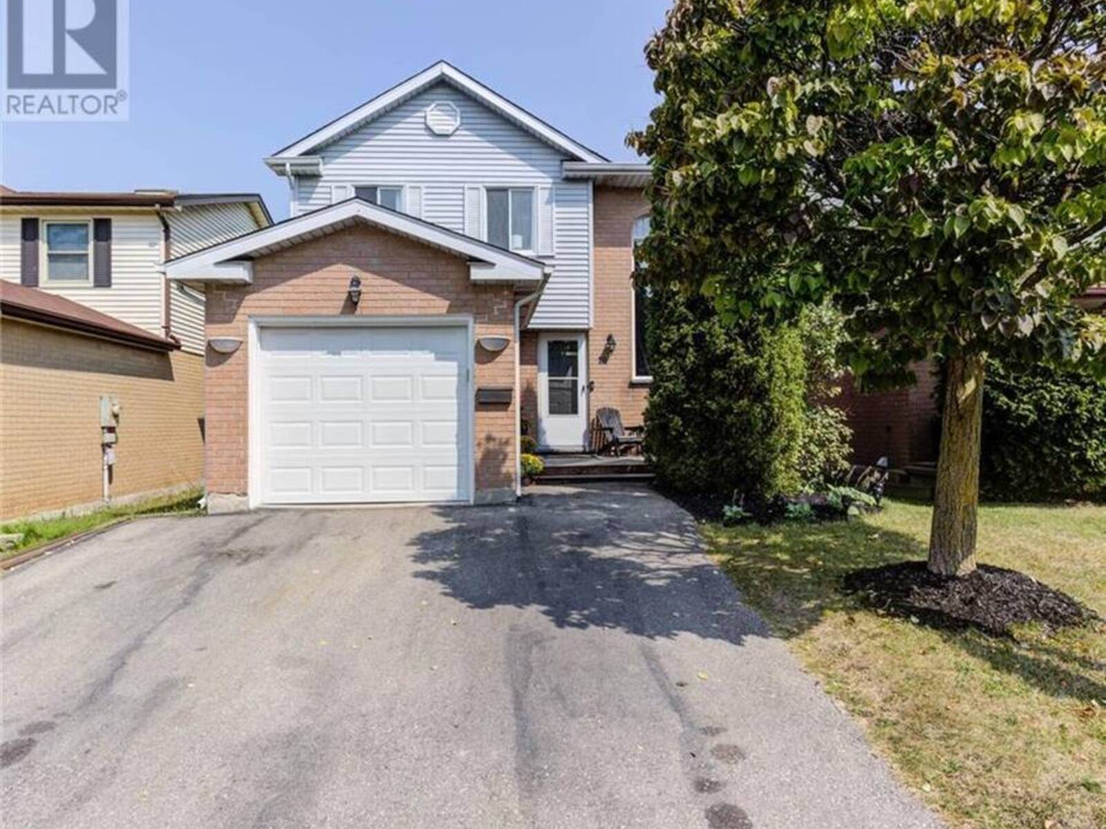 10 CAMROSE Court, Kitchener, Ontario N2M 5J4