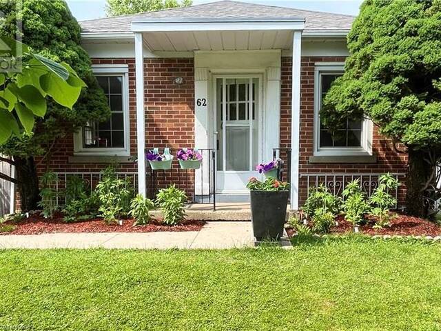 62 GLASTONBURY Drive Stratford Ontario, N5A 6B4