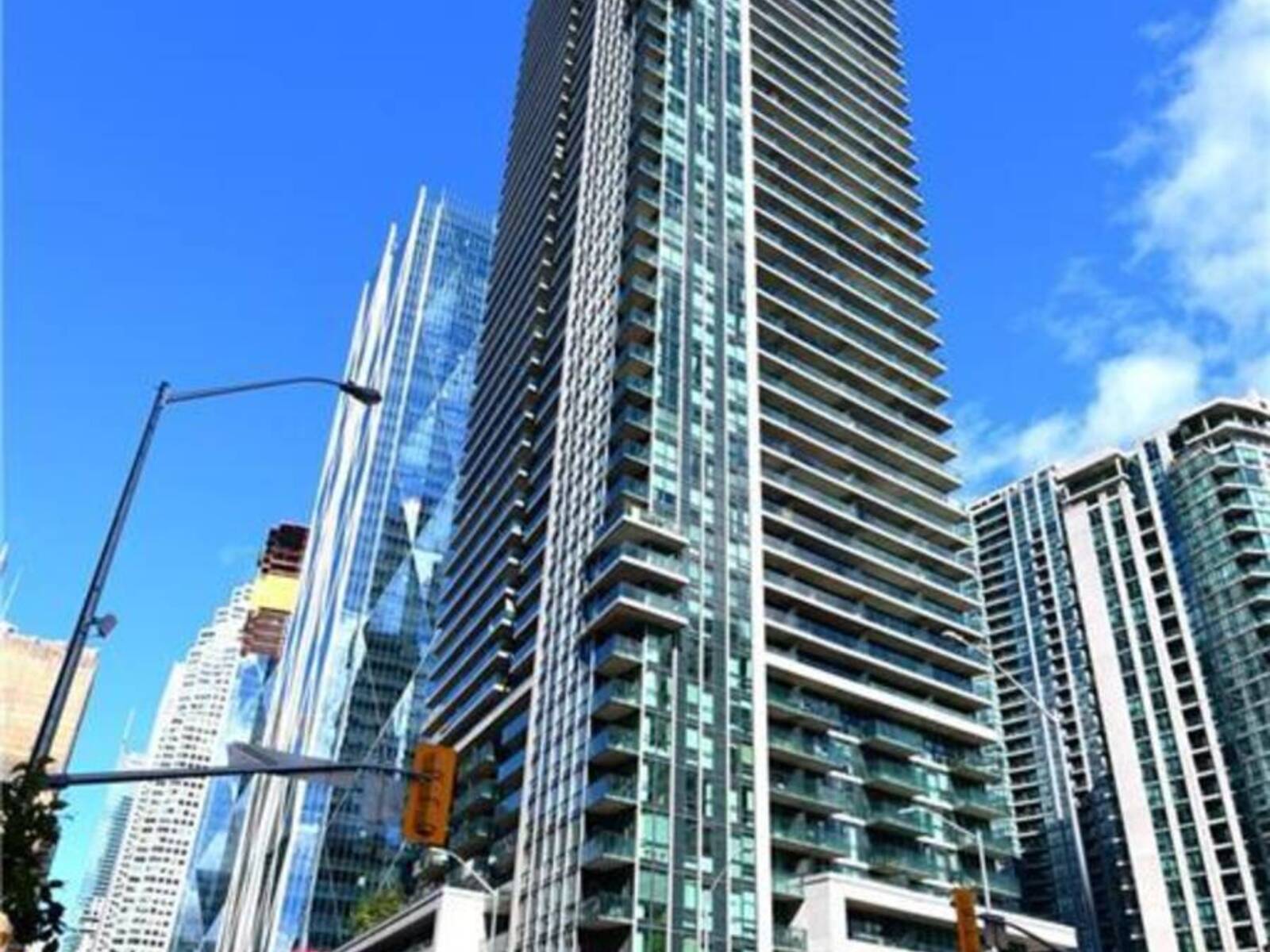 33 BAY Street Unit# 2510, Toronto, Ontario M5J 2Z3