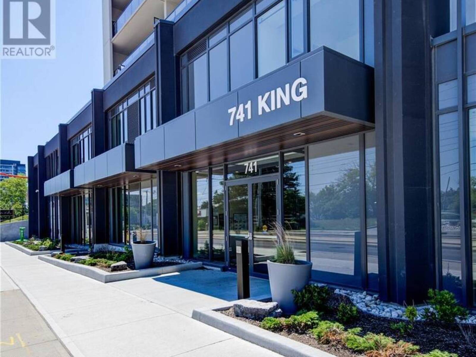 741 KING ST W REAR Street Unit# 512, Kitchener, Ontario N2G 2E9