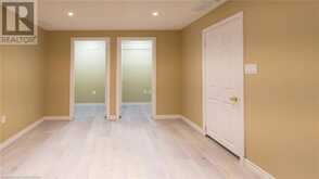 224 BUTTERCUP Court | Waterloo Ontario | Slide Image Nine