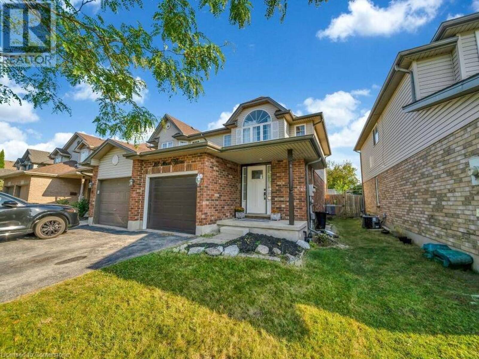 72 WOOD GROVE Crescent, Cambridge, Ontario N1T 2A1