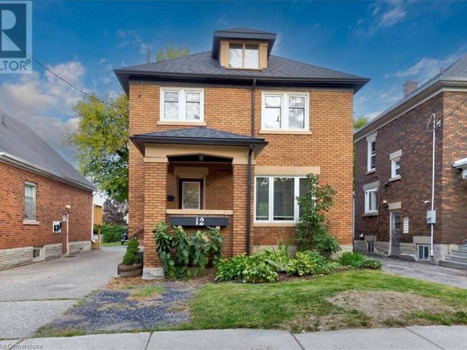 12 ONWARD Avenue, Kitchener, Ontario N2H 3J7