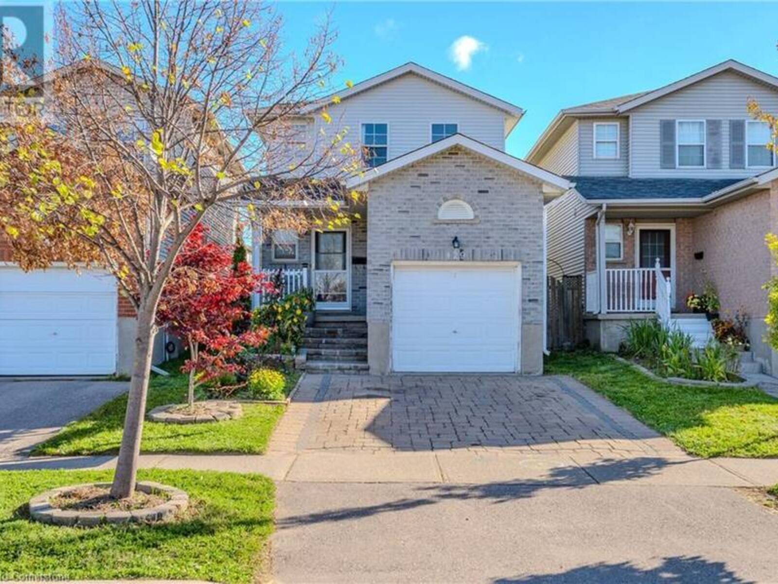 429 ERINBROOK Drive, Kitchener, Ontario N2E 3S4