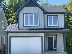 73 JULIE Crescent London Ontario, N5X 3X4