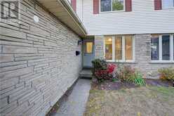 476 KINGSCOURT Drive Unit# 20 | Waterloo Ontario | Slide Image Three