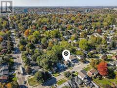 12 LOWELL Street N Cambridge Ontario, N1R 5C9