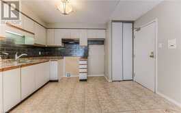 323 NORTHLAKE Drive Unit# 4 | Waterloo Ontario | Slide Image Twelve