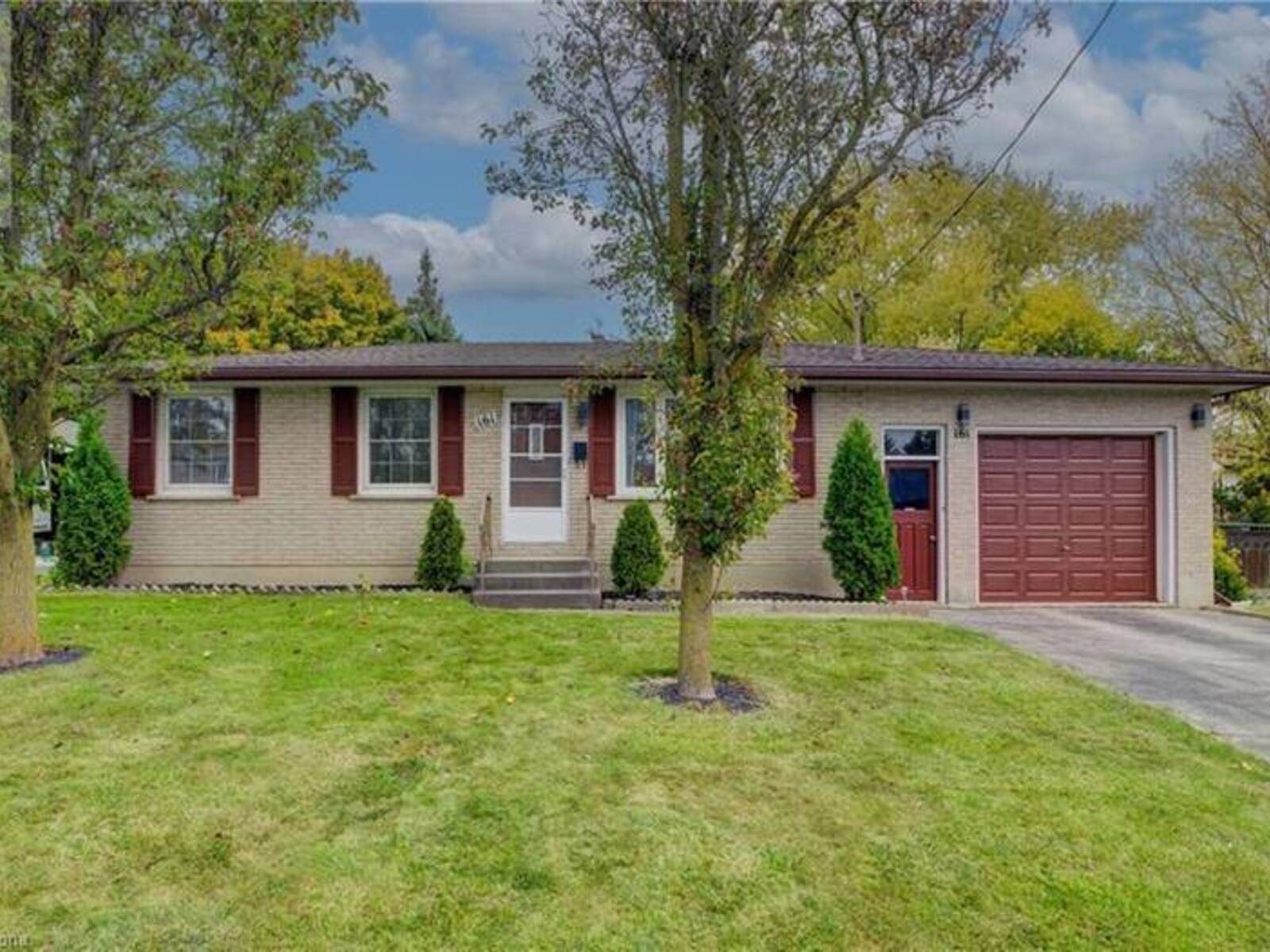 161 EAST PARK Drive, Woodstock, Ontario N4S 3N1