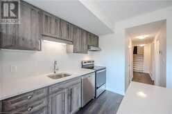 15 STAUFFER WOODS Trail Unit# J39 | Kitchener Ontario | Slide Image Twenty-one