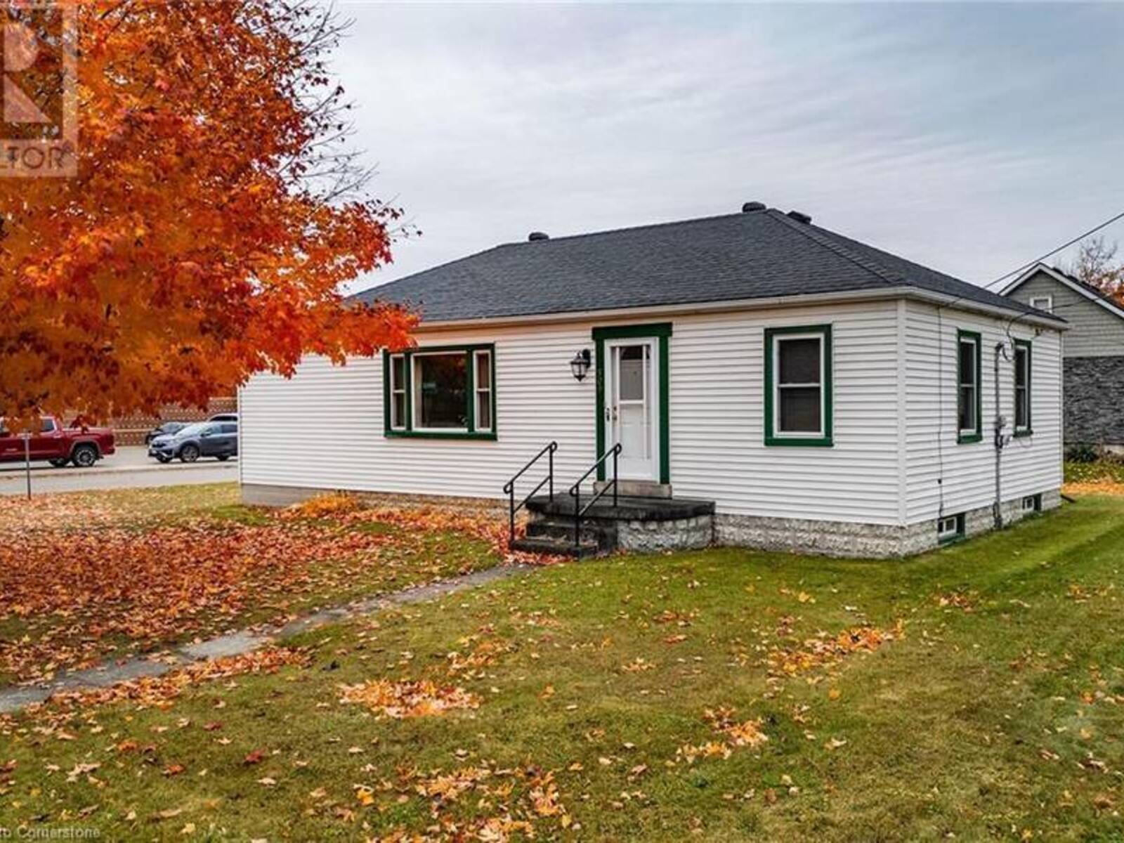 509 NAPIER Street E, Walkerton, Ontario N0G 2V0