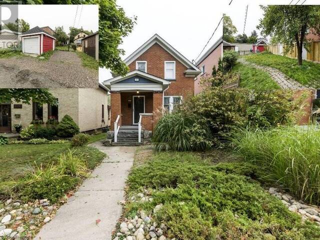 107 WELLINGTON Street N Kitchener Ontario, N2H 5J7