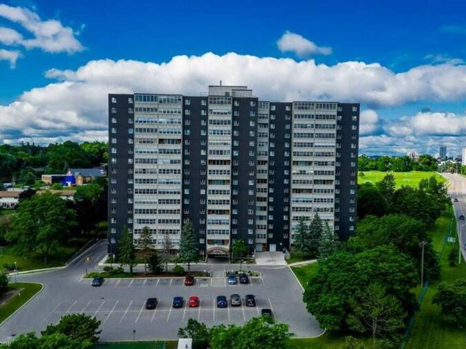 225 HARVARD Place Unit# 508, Waterloo, Ontario N2J 4H4