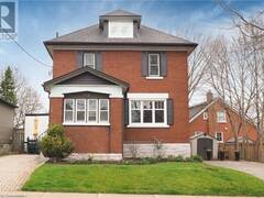 134 BRUBACHER Street Kitchener Ontario, N2H 2W6