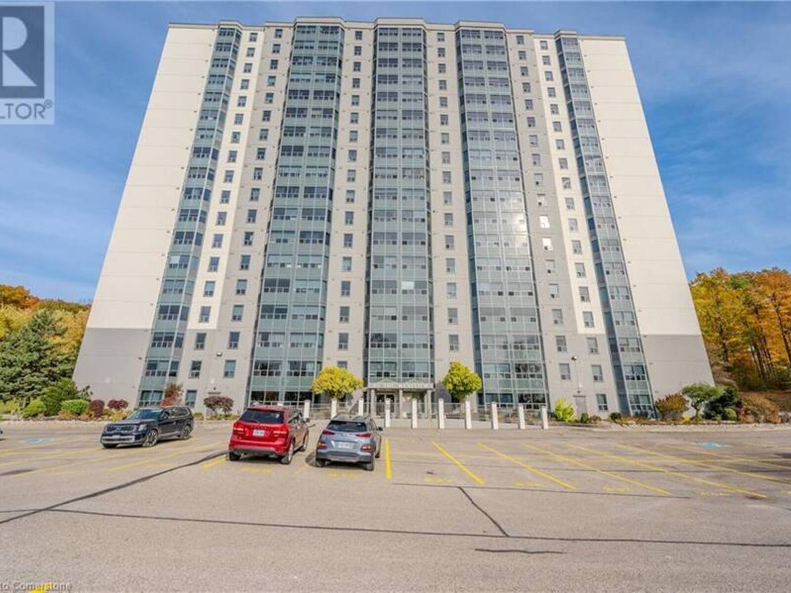 55 GREEN VALLEY Drive Unit# 1006, Kitchener, Ontario N2P 1Z6