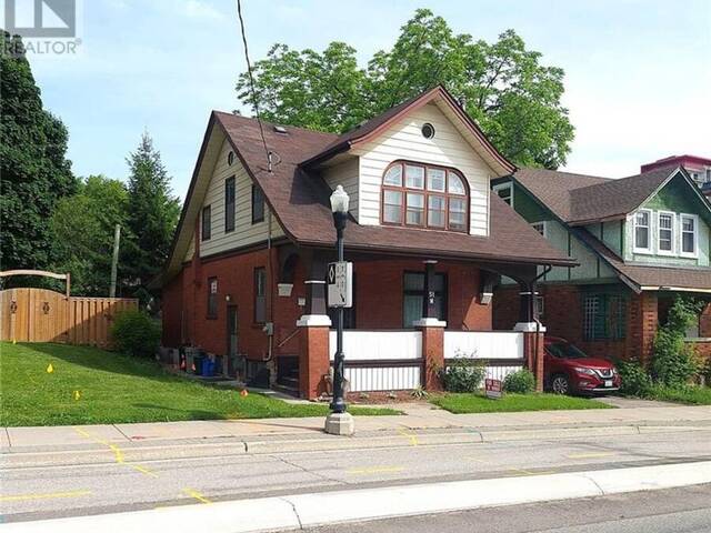 51 CEDAR Street N Kitchener Ontario, N2H 2W9