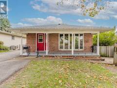 9 BRAEMAR Road Cambridge Ontario, N1R 6A3