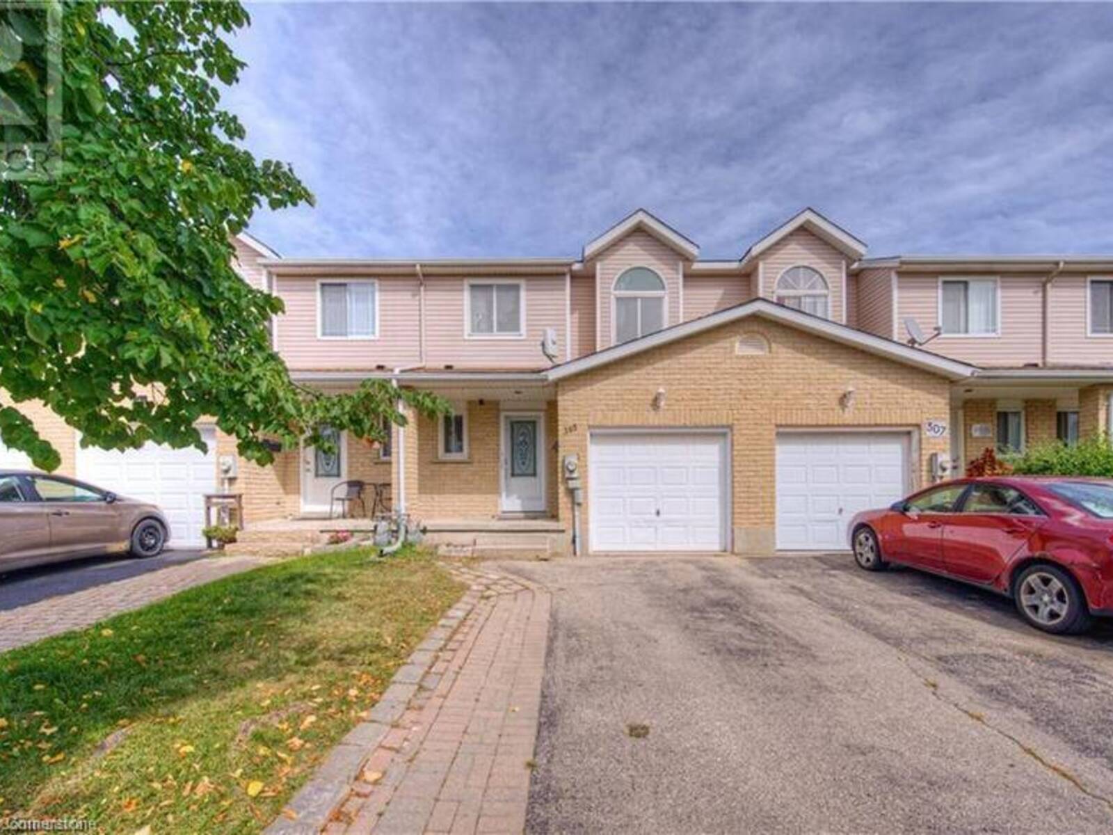 305 BREMBEL Crescent, Kitchener, Ontario N2B 3W9