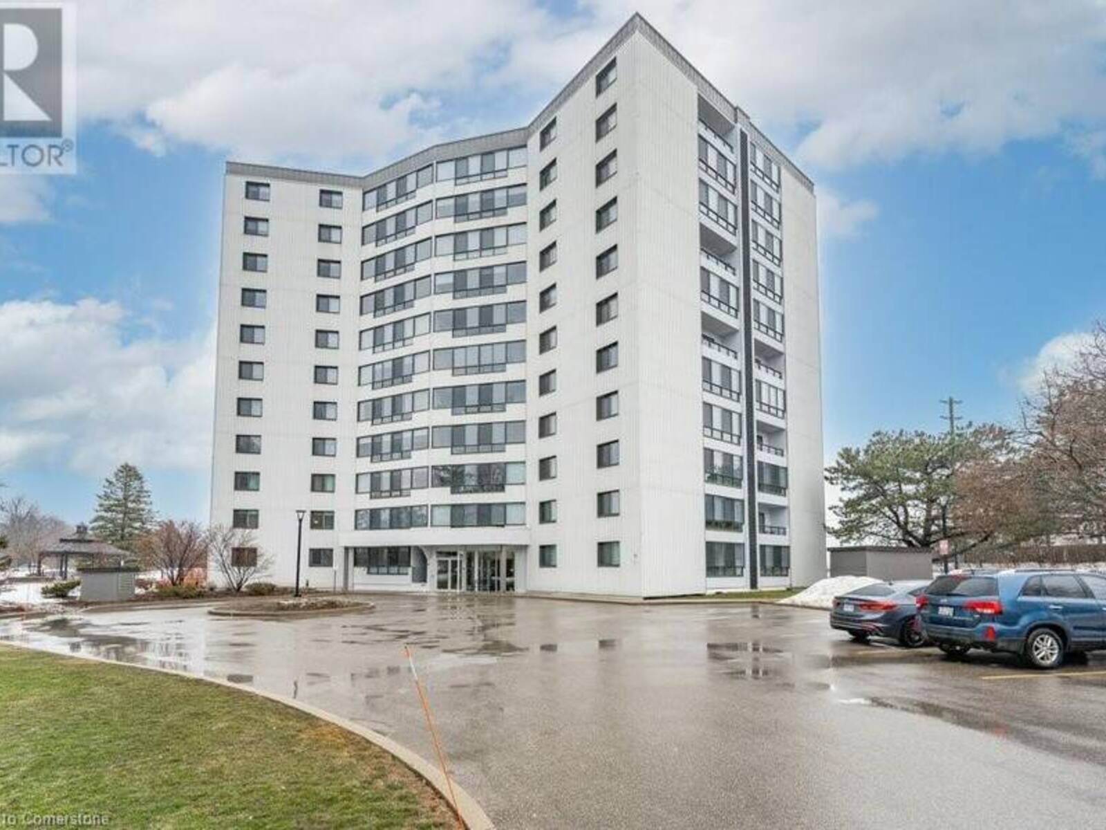 250 GLENRIDGE Drive Unit# 1106, Waterloo, Ontario N2J 4H8