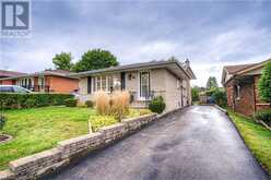 18 BOSWORTH Crescent | Kitchener Ontario | Slide Image One