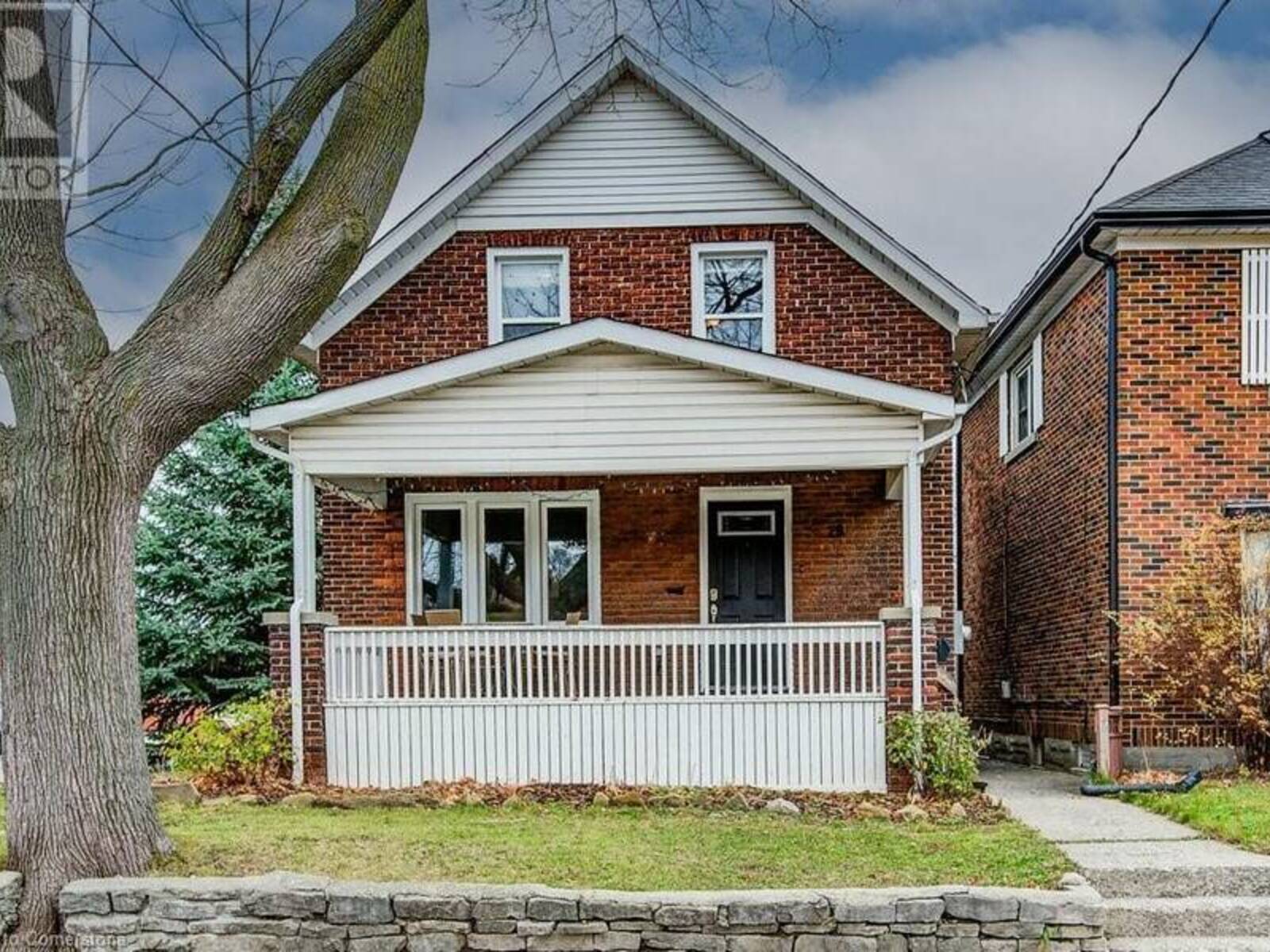 29 ONWARD Avenue, Kitchener, Ontario N2H 3J6