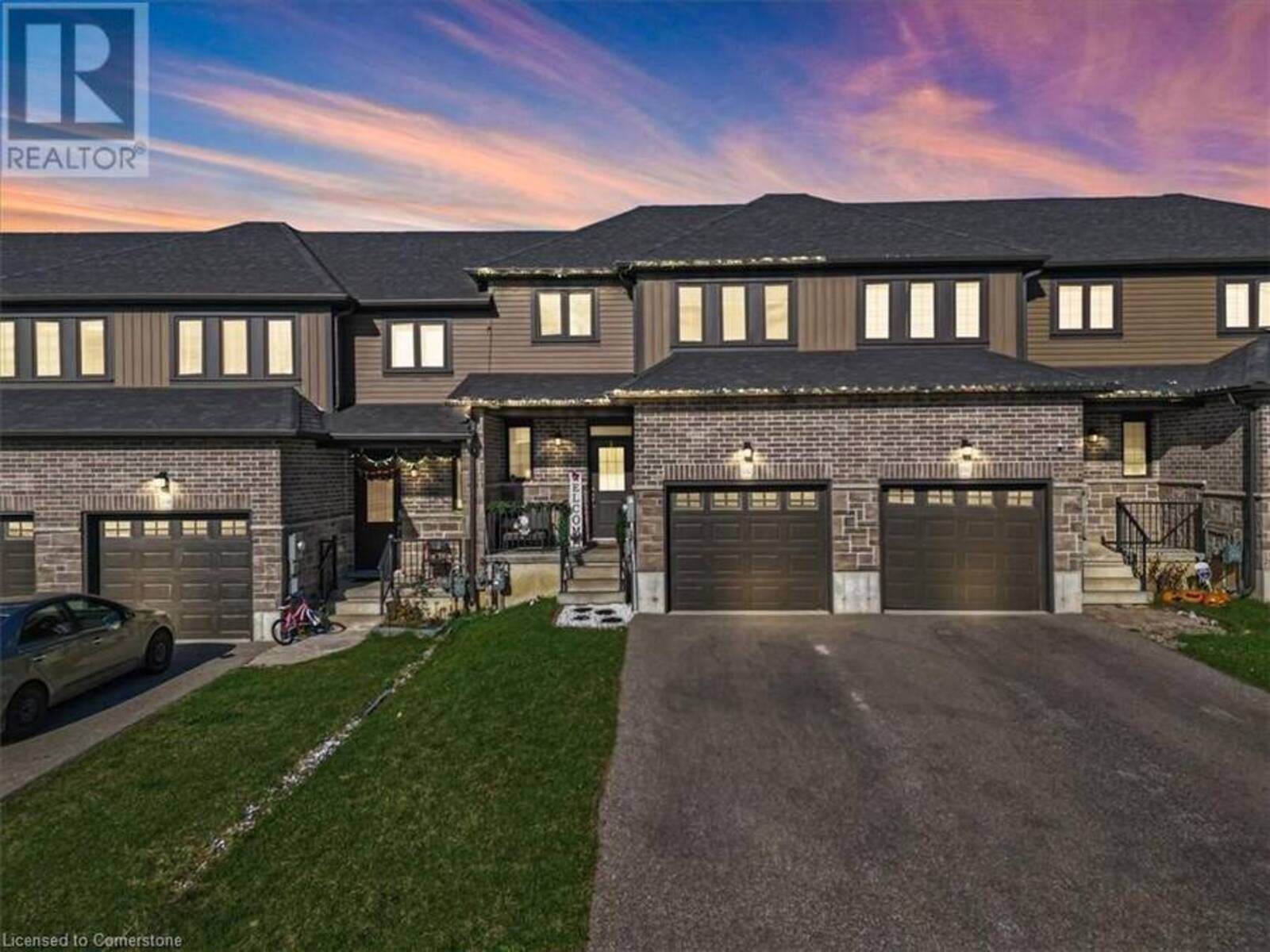 232 LINKS Crescent, Woodstock, Ontario N4T 0M1