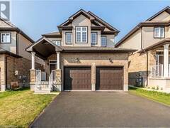 217 WATERVALE Crescent Kitchener Ontario, N2A 0E9