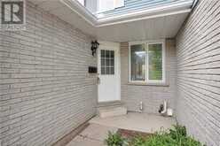 405 KINGSCOURT Drive Unit# 4 | Waterloo Ontario | Slide Image Six