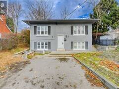 152 BINSCARTH Road Kitchener Ontario, N2M 3E5