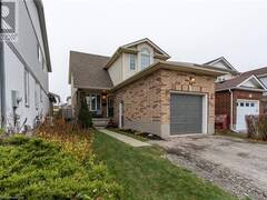 58 BUSH CLOVER Crescent Kitchener Ontario, N2E 3P9