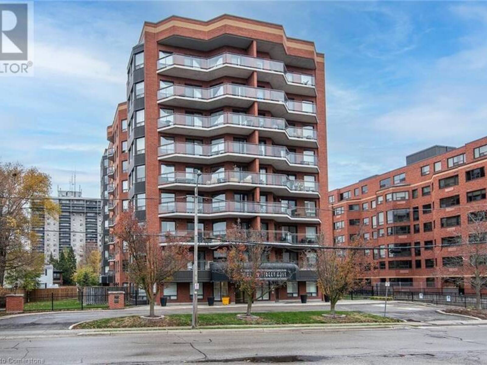 10 ELLEN Street E Unit# 205, Kitchener, Ontario N2H 6R8