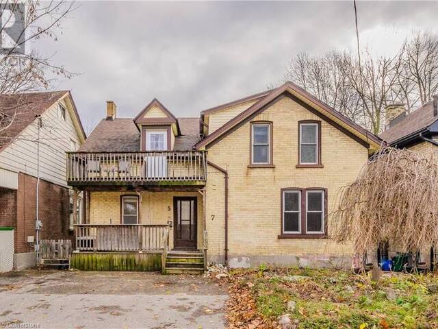 7 GLASGOW Street Kitchener Ontario, N2G 2G5