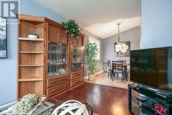 8 DAWN RIDGE Drive | Kitchener Ontario | Slide Image Nine