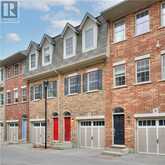 8 CHELTENHAM Mews | Kitchener Ontario | Slide Image Two