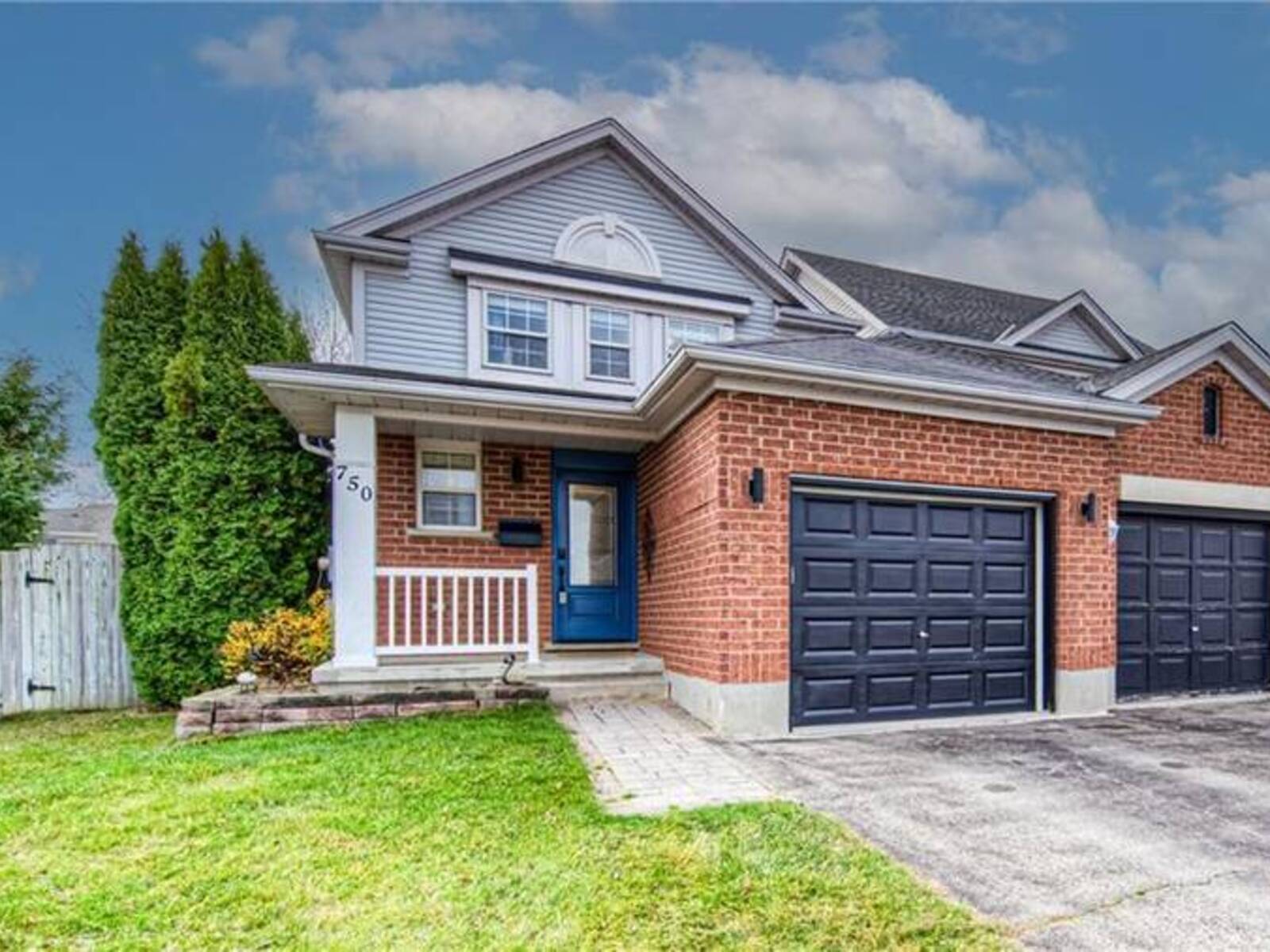 750 FAIRWAY Court, Kitchener, Ontario N2A 4B4