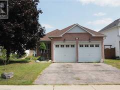 33 HILLTOP Drive Ayr Ontario, N0B 1E0