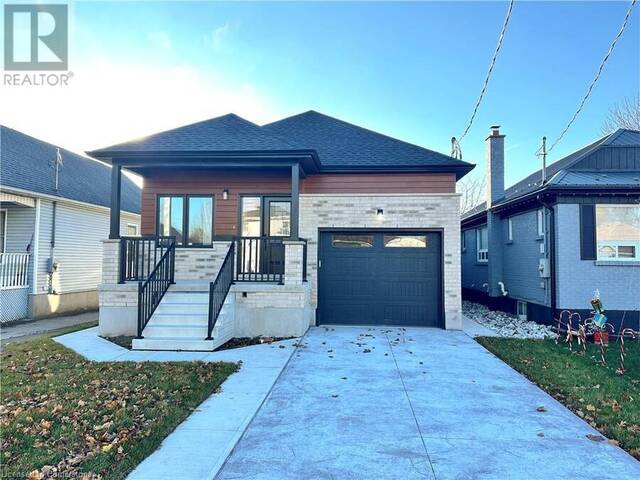 53 GILES Street London Ontario, N5Z 2V5