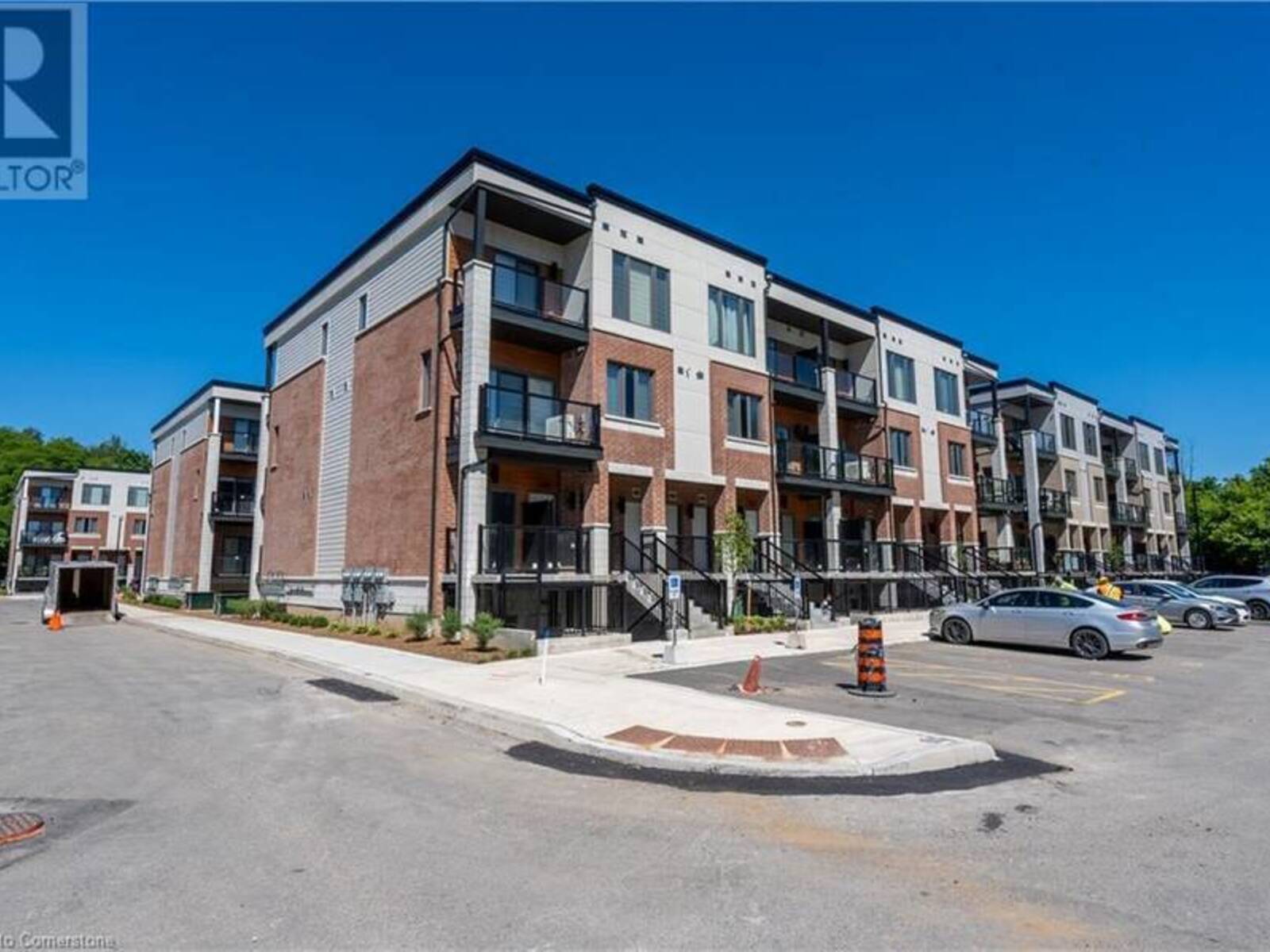 25 ISHERWOOD Avenue Unit# 128, Cambridge, Ontario N1R 0E2