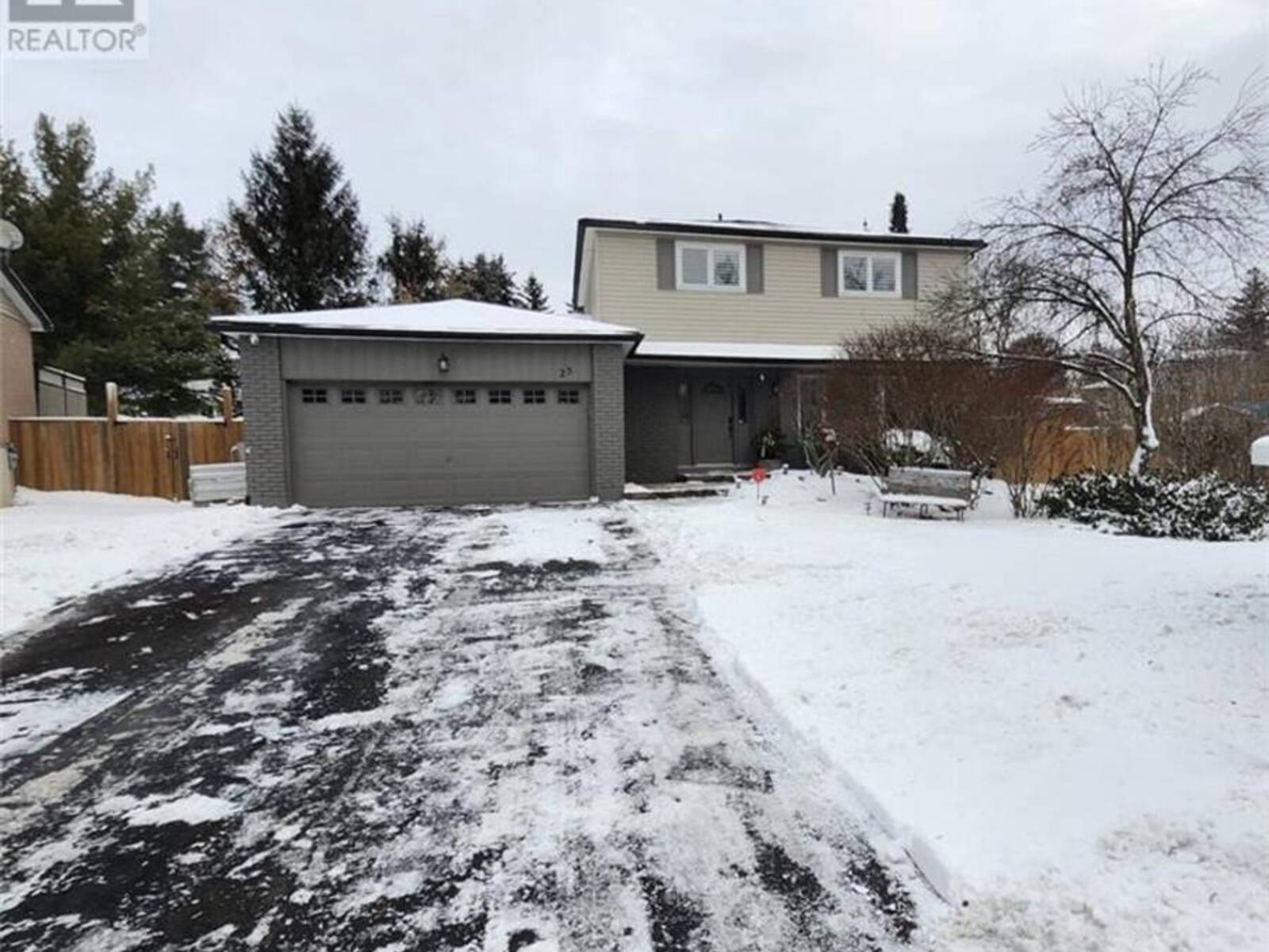 25 TOMWELL Crescent, Erin, Ontario N0B 1T0