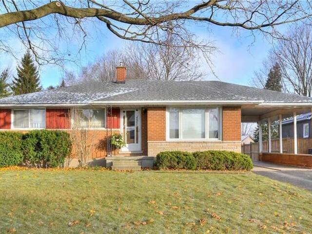 74 FIRST Street W Elmira Ontario, N3B 1H1