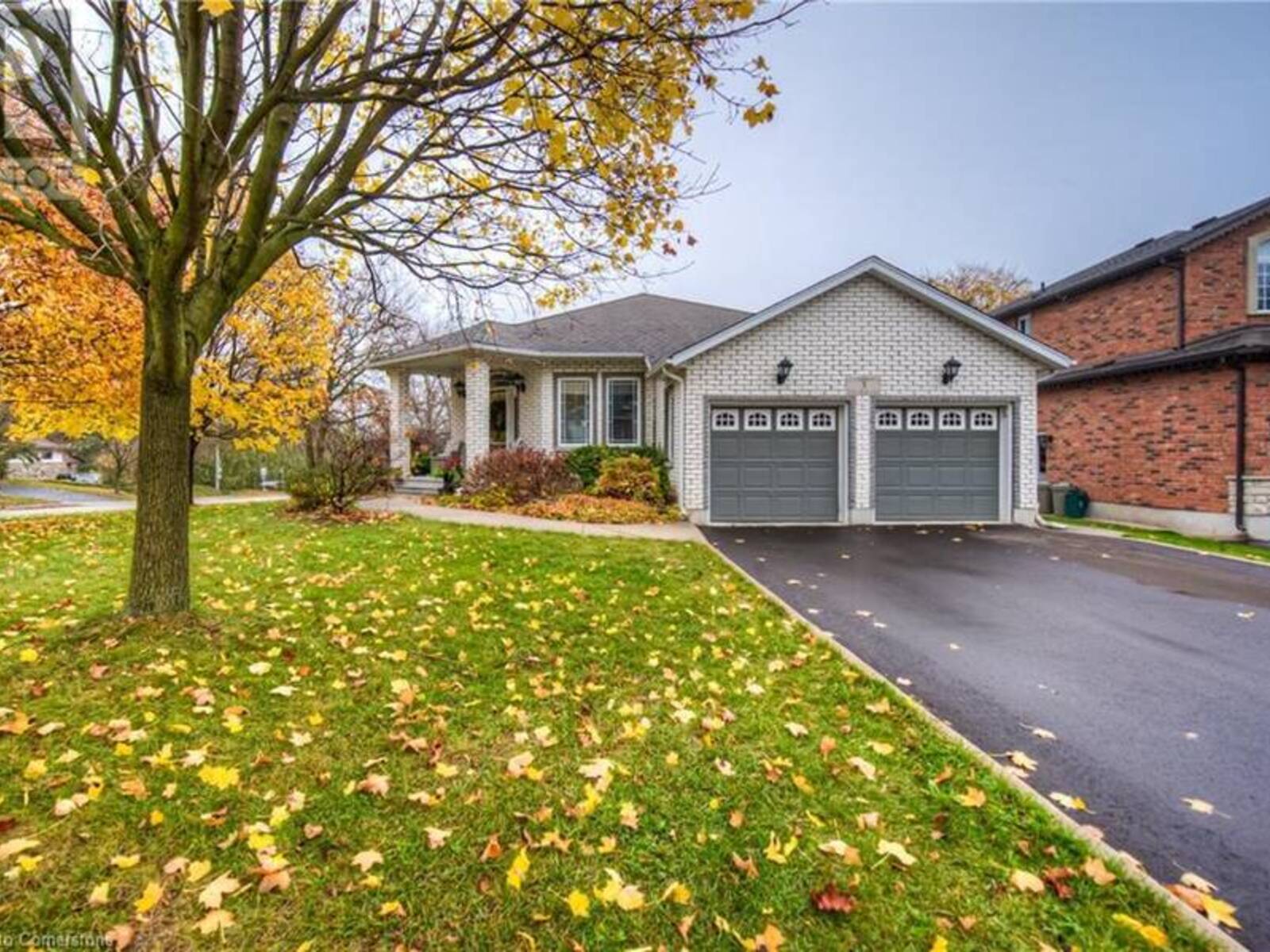 3 BERRY PATCH Lane, Cambridge, Ontario N1S 5B3